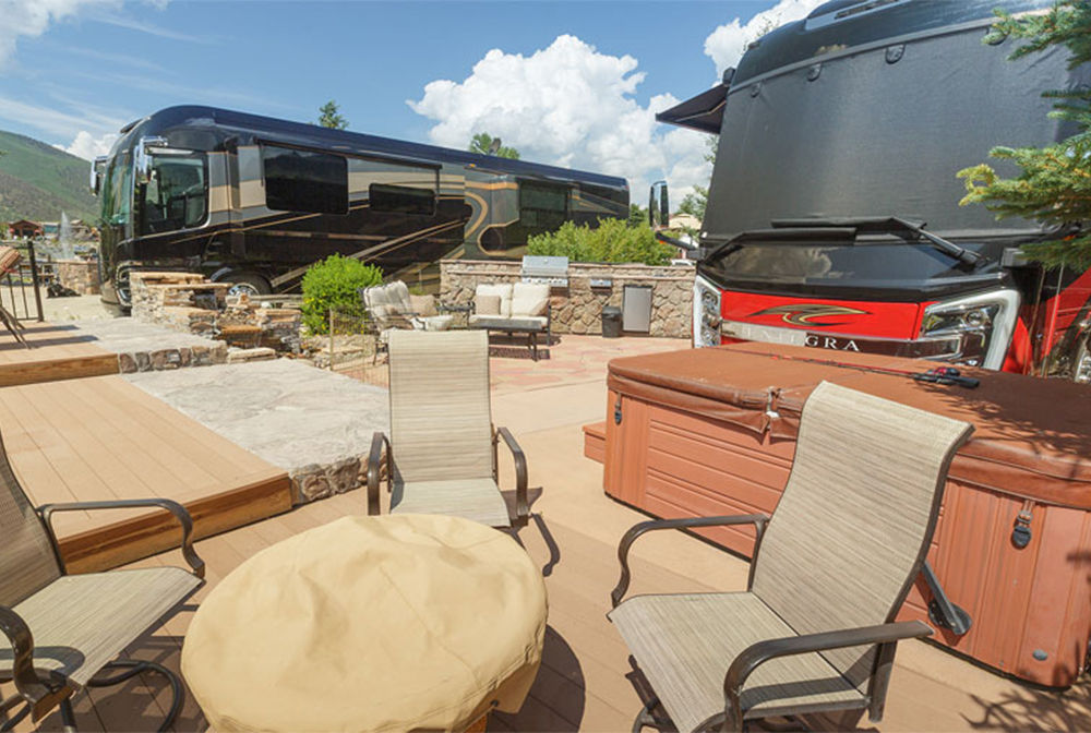 0000 CO MountainViews AtRiversEdge 44 Gallery