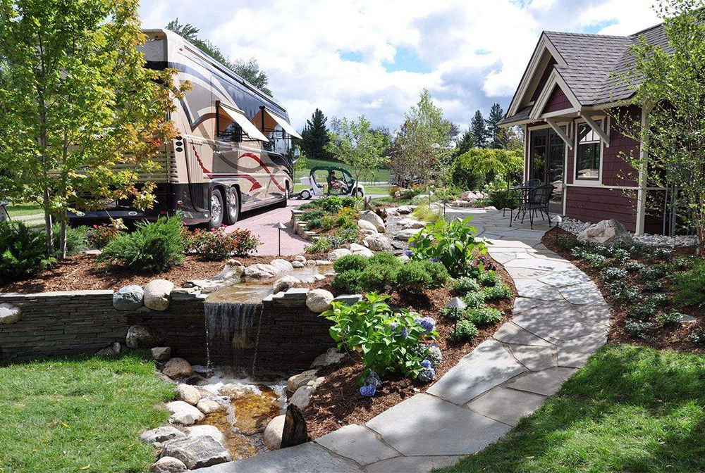0000 MI HearthsideGrove LuxuryResort 21 Gallery 2