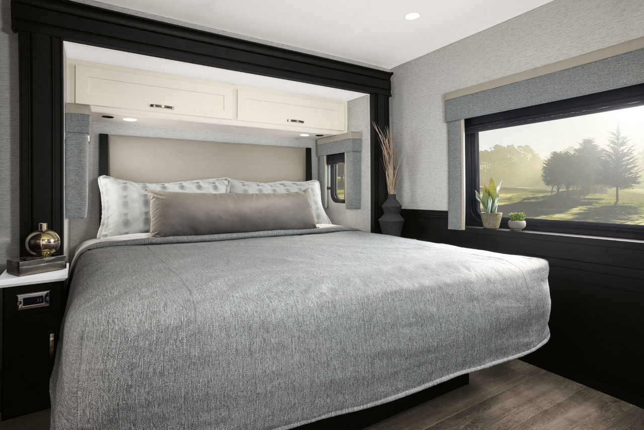 2025 bay star sport gallery int bedroom
