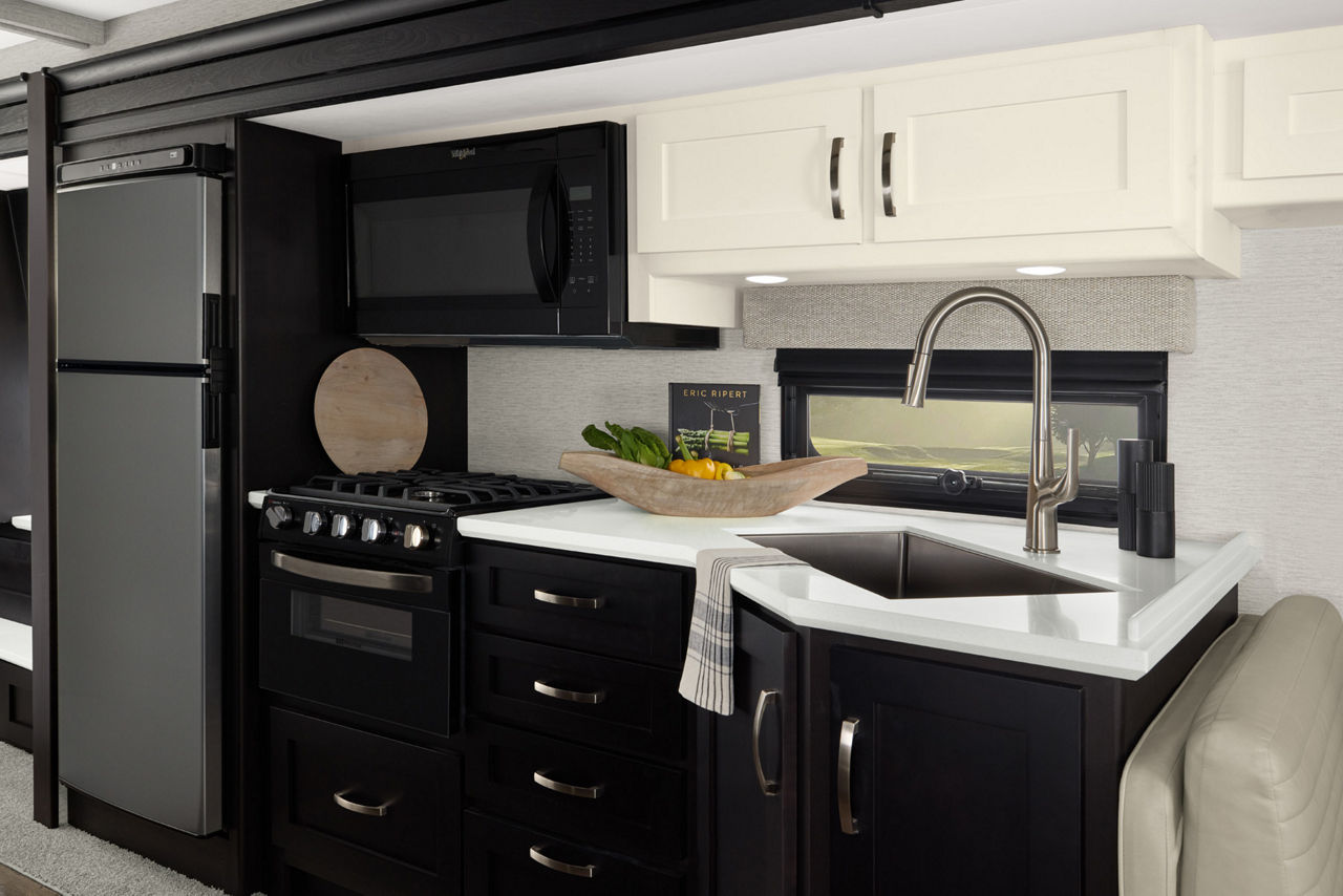 2025 bay star sport gallery int galley
