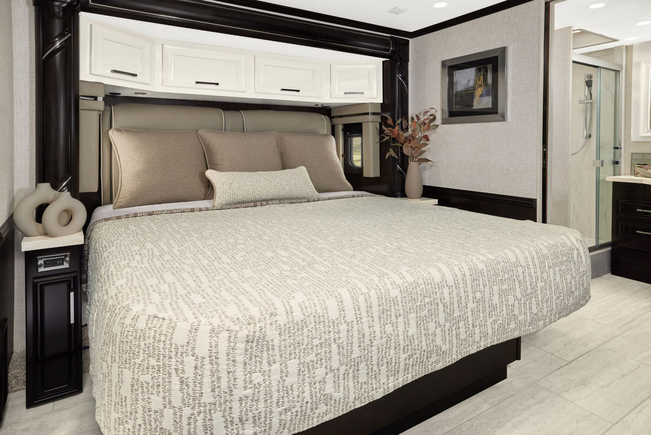 2025 super star gallery int bedroom