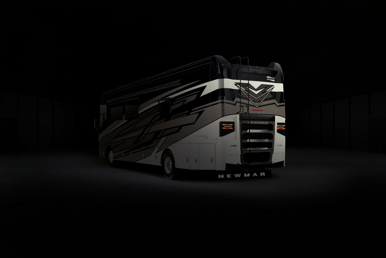 2025 ventana gallery ext rear spotlight