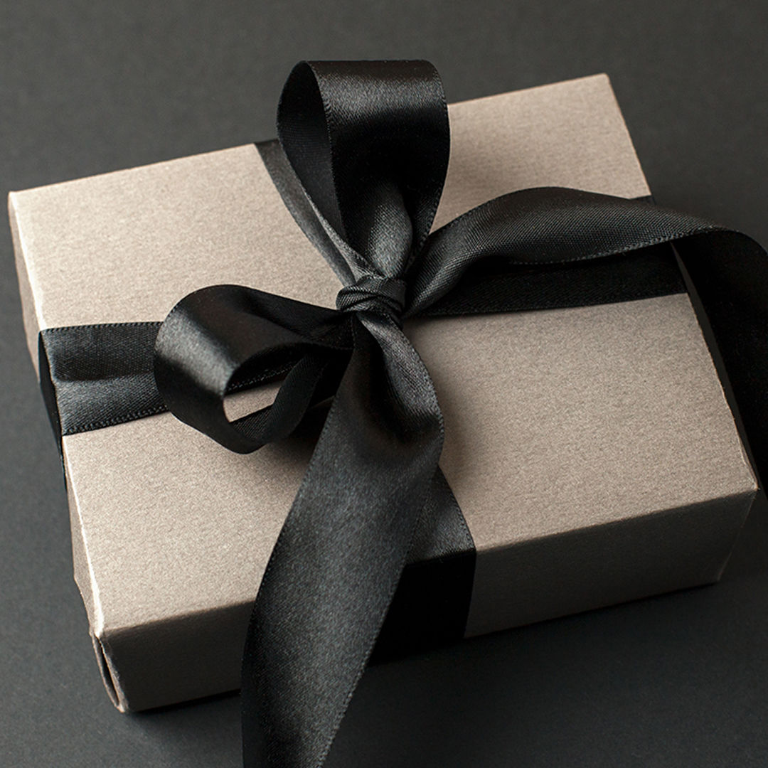 Gift box image