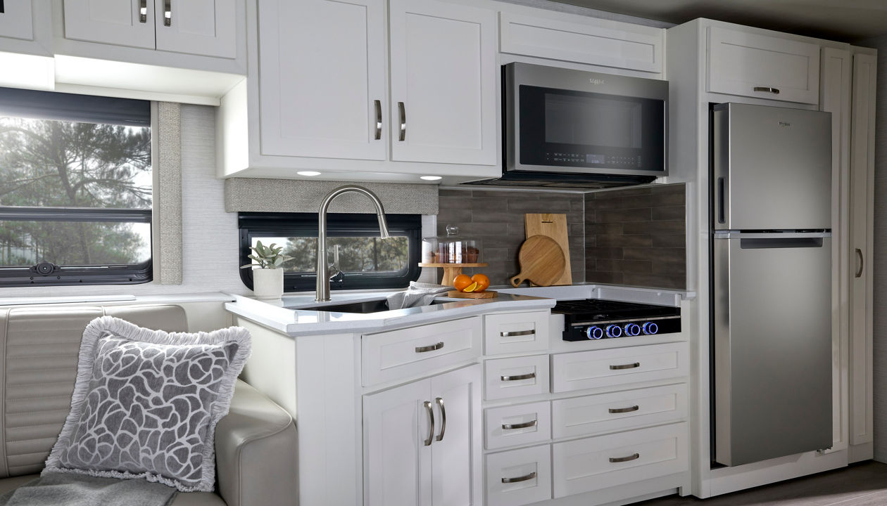 2026 Bay Star Galley View