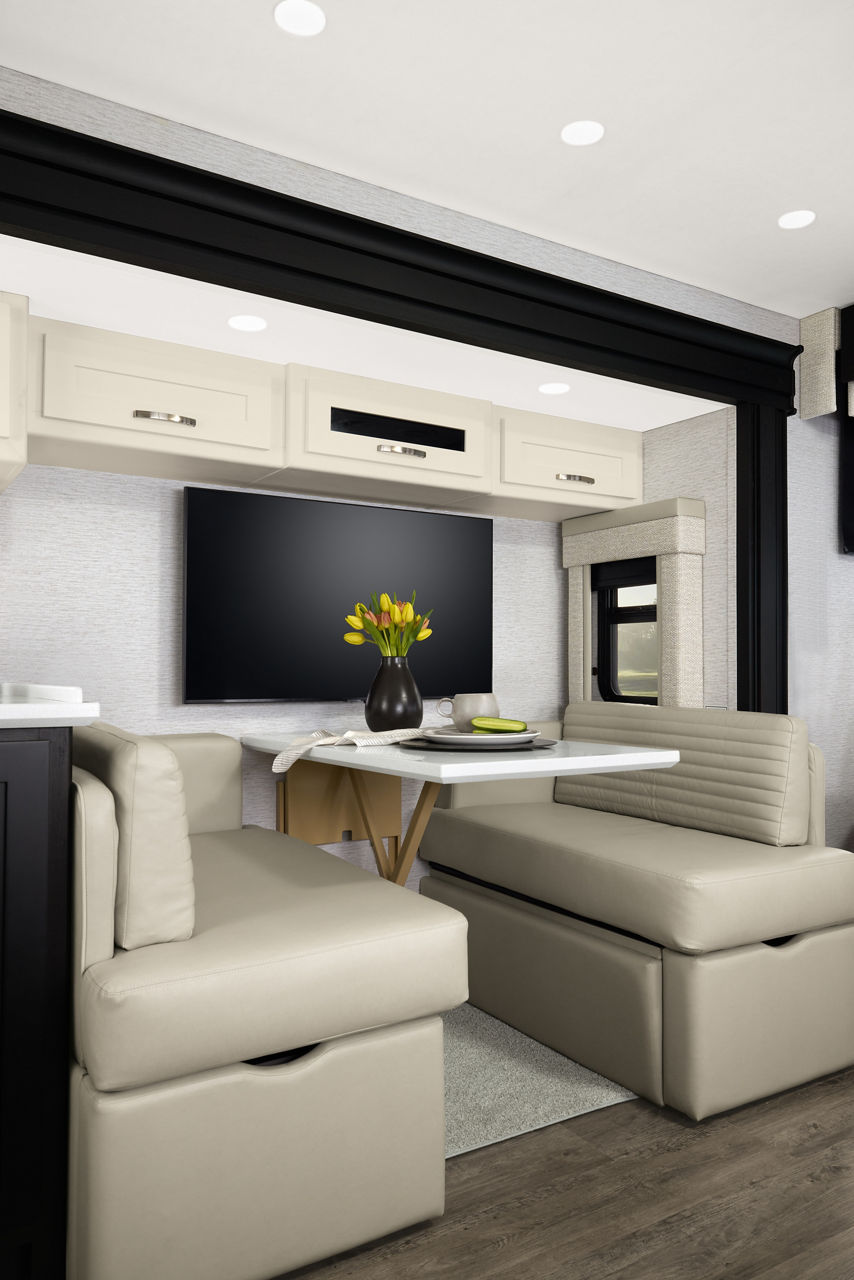 Bay Star Sport 25 INT Dinette FNL RGB