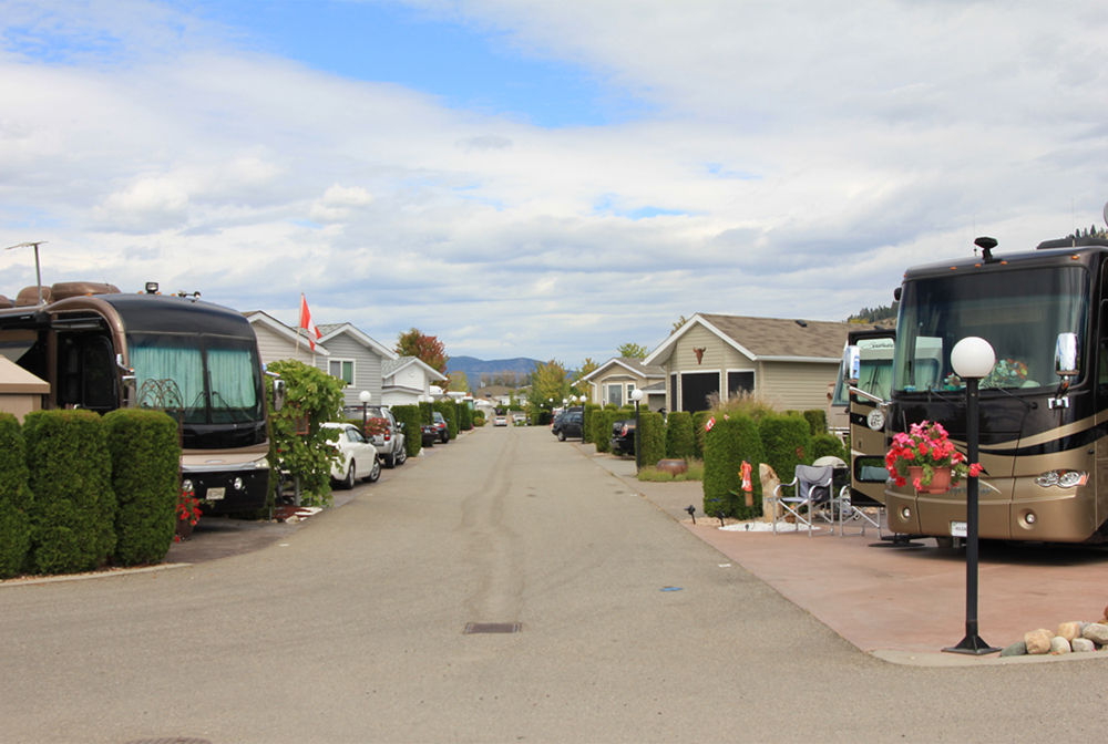CAN BC SwanLakeRVResort 5 Gallery