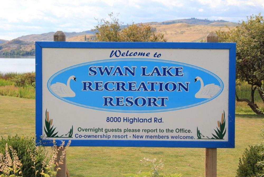 CAN BC SwanLakeRVResort 6 Gallery