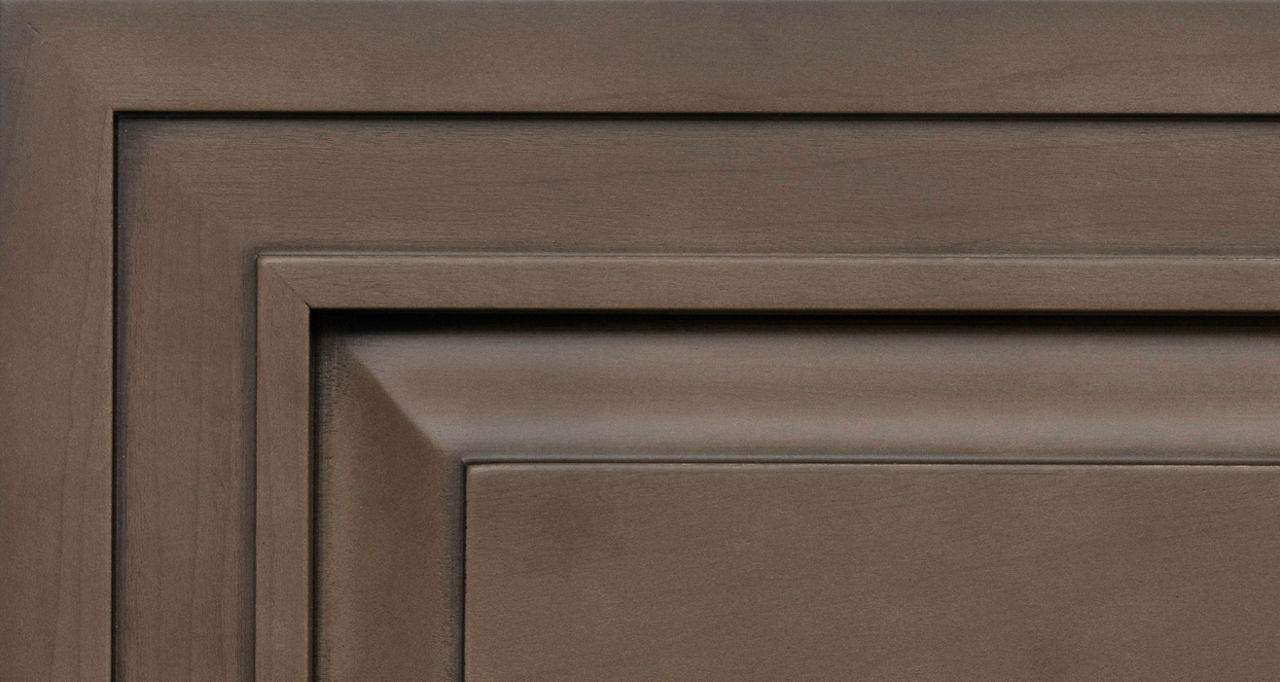 Essex Traditional Chestnut Glazed Cabinets