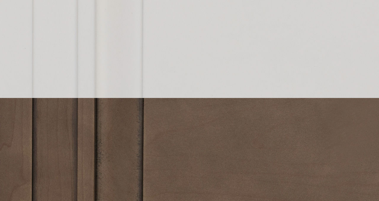 Essex Two-Tone Traditional Summit-Chestnut Glazed Cabinets