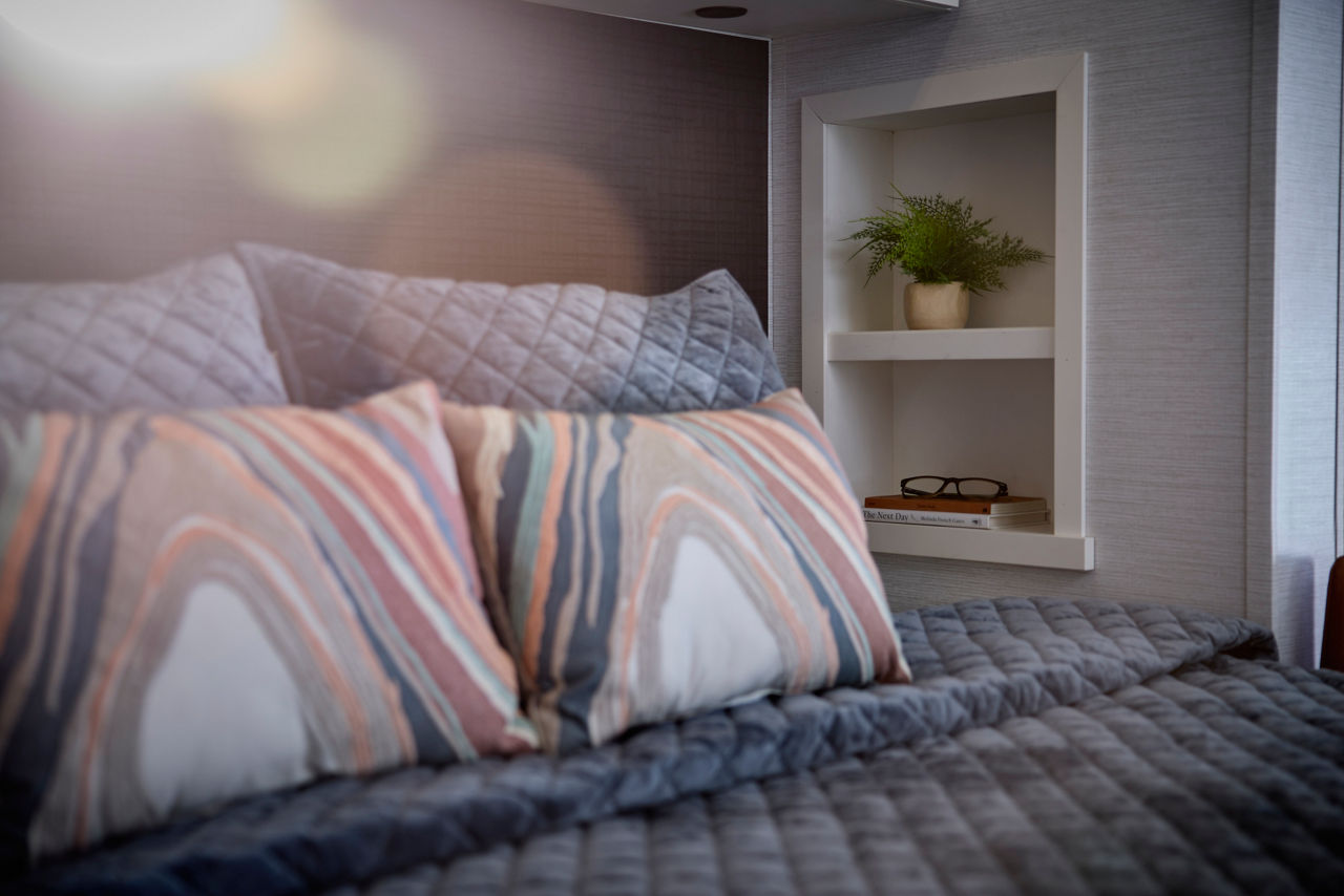 2026 Freedom Aire Interior Bed