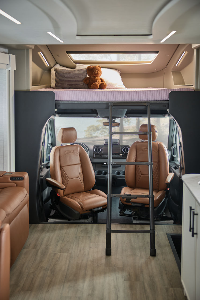 FA-FrontSeats