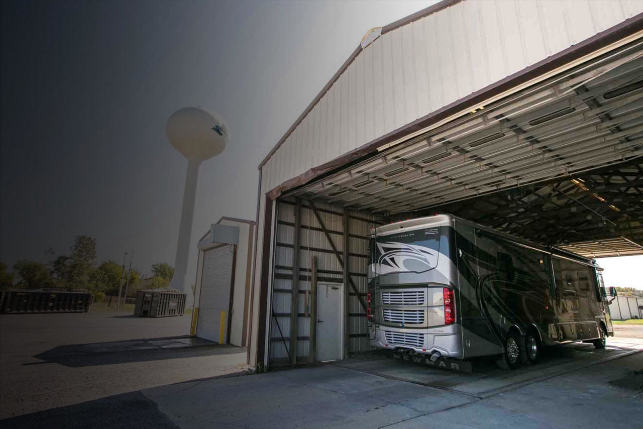 background image of newmar rv