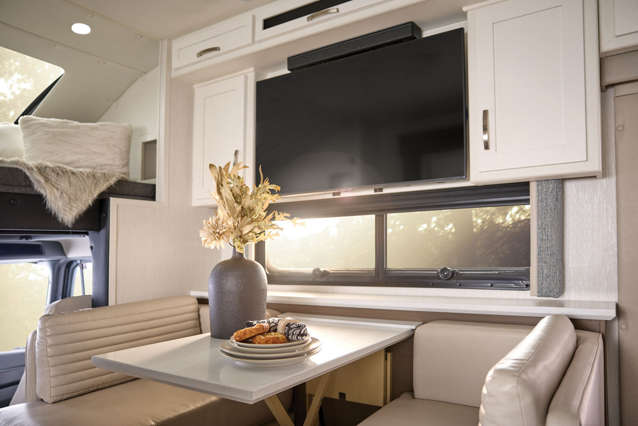 2026 Grand Star Interior Dinette