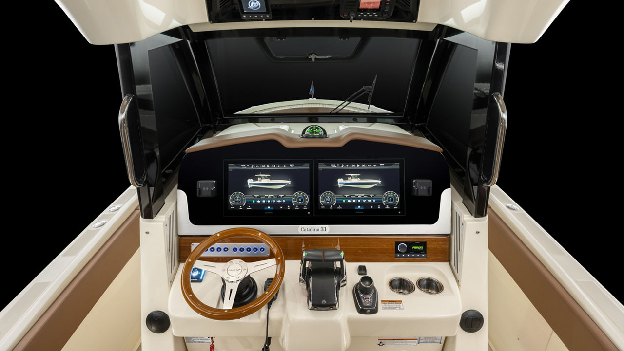 Catalina 31 Cockpit