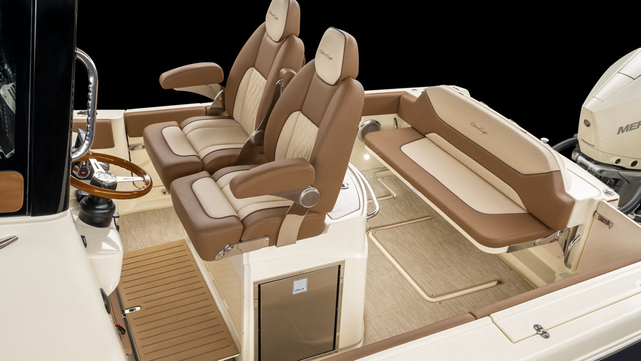 Catalina 31 Seating