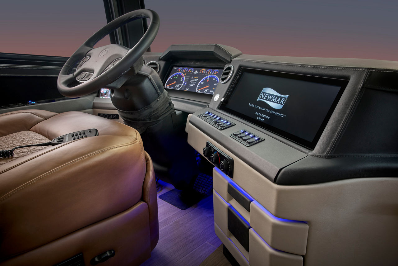 2027 King Aire Cockpit slice image