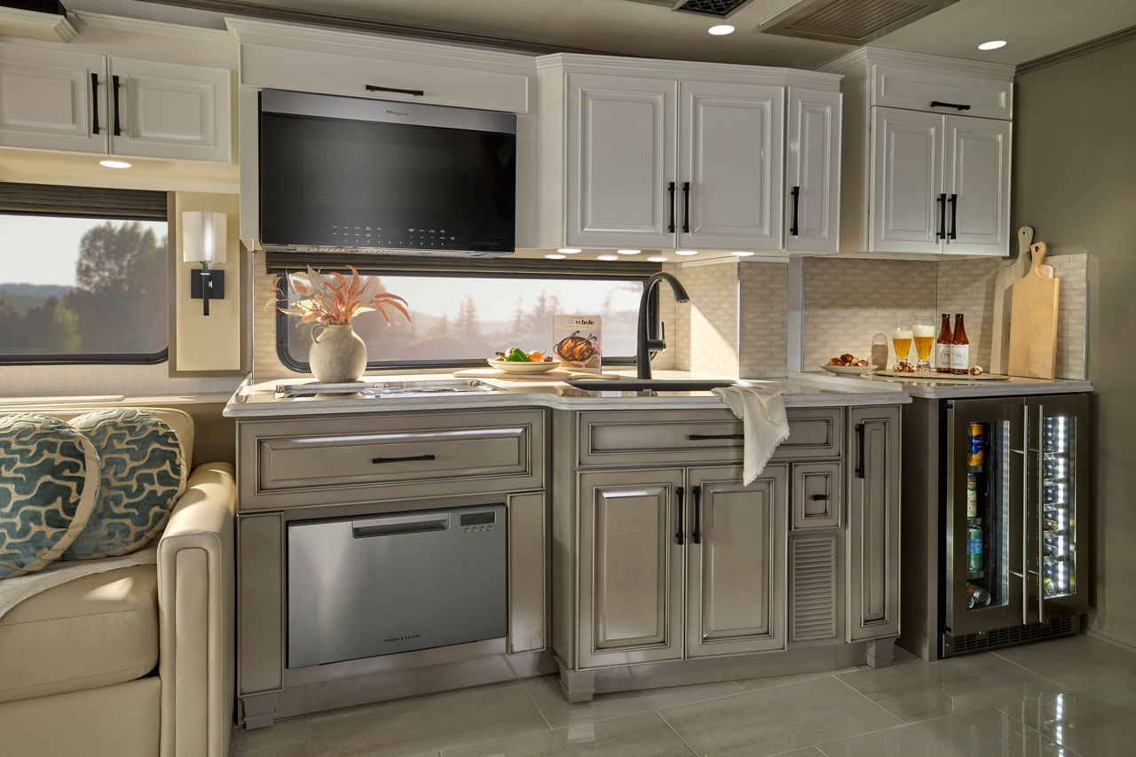 2026 London Aire INT Galley