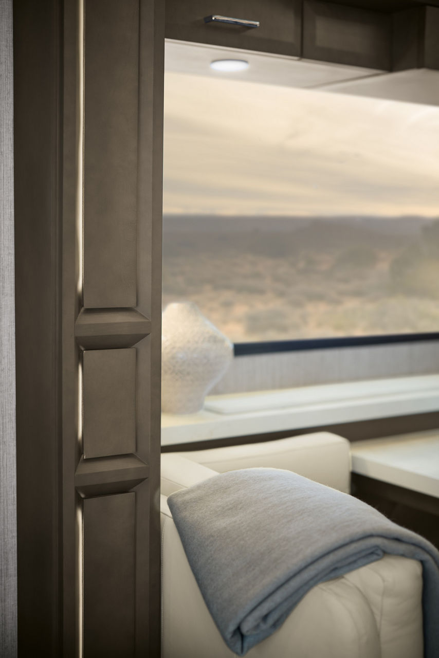 Mountain Aire 25 INT Feature Fascia FNL RGB
