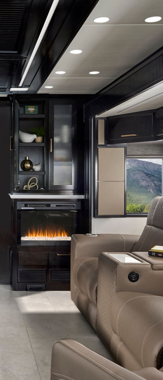 2027 New Aire Interior 