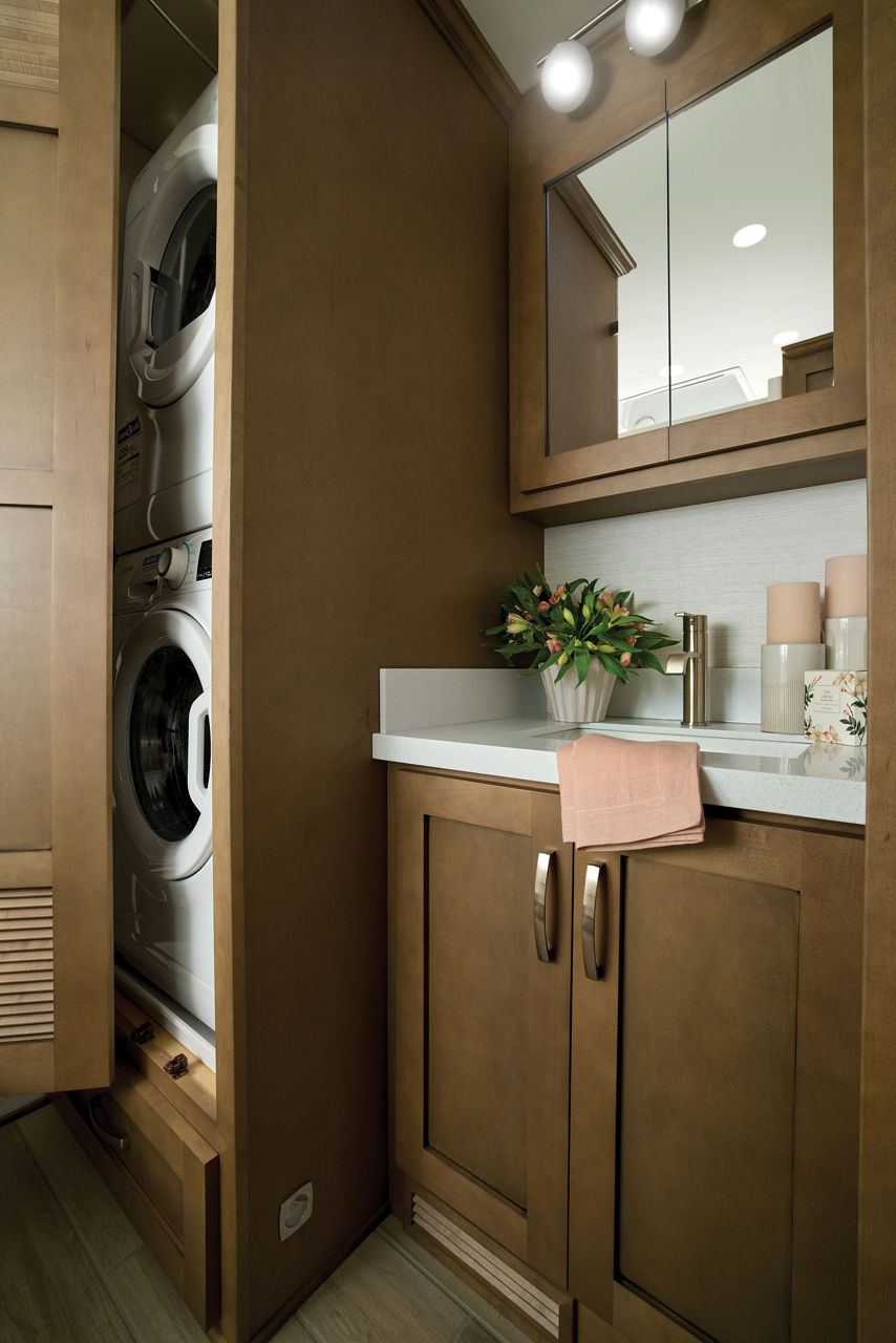 2026 super star SS26 INT Bathroom Open