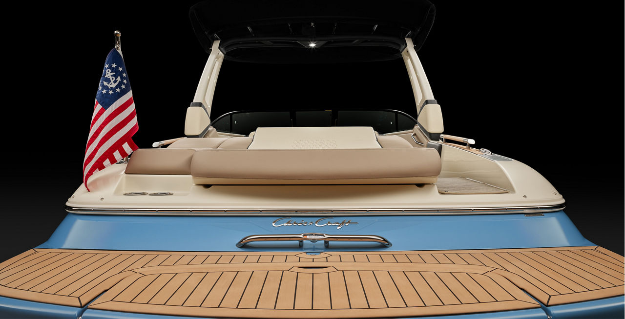 Sportster 25 Synthetic Teak Stern