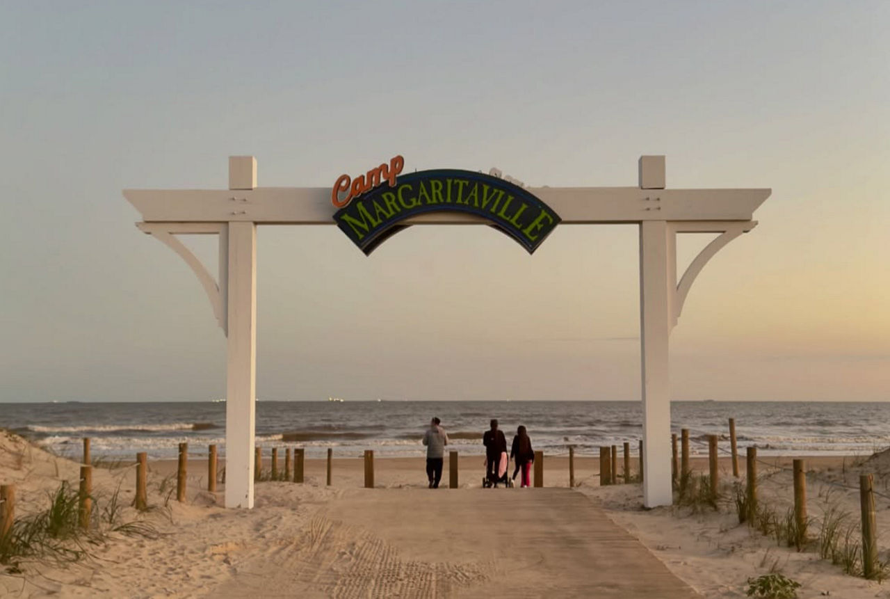 TX CampMargaritavilleResortCrystalBeach Gallery1
