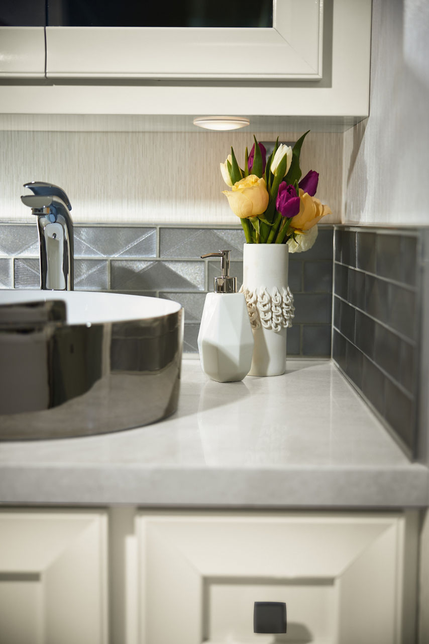 2026 Ventana Interior Vanity