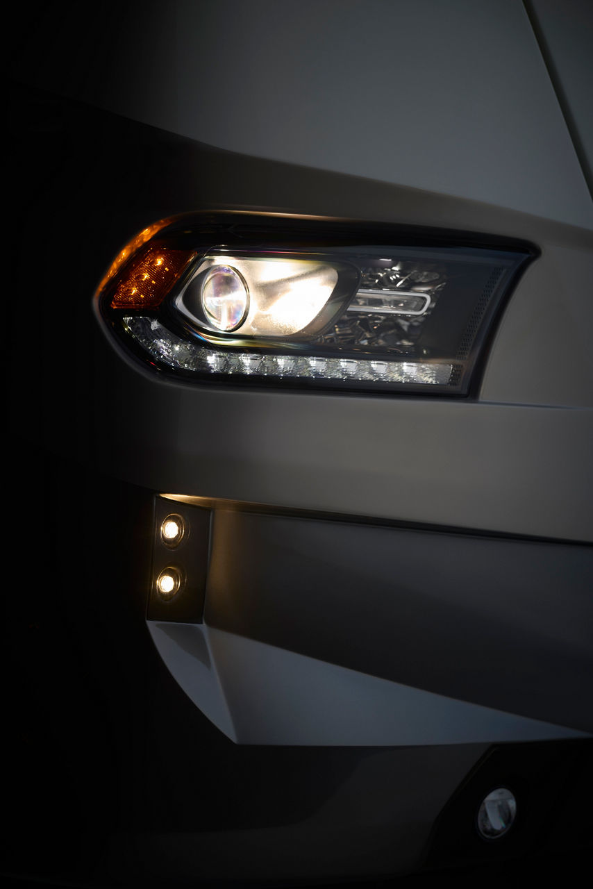 2026 Ventana Exterior Headlight
