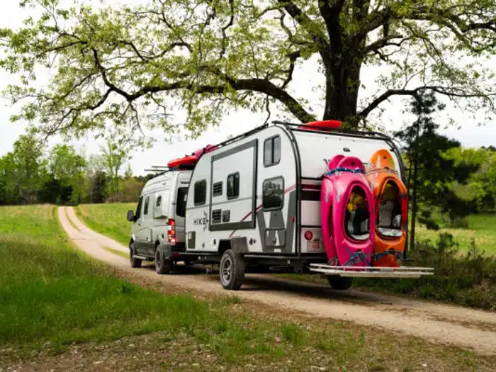 Winnebago Revel - Towing Winnebago Hike