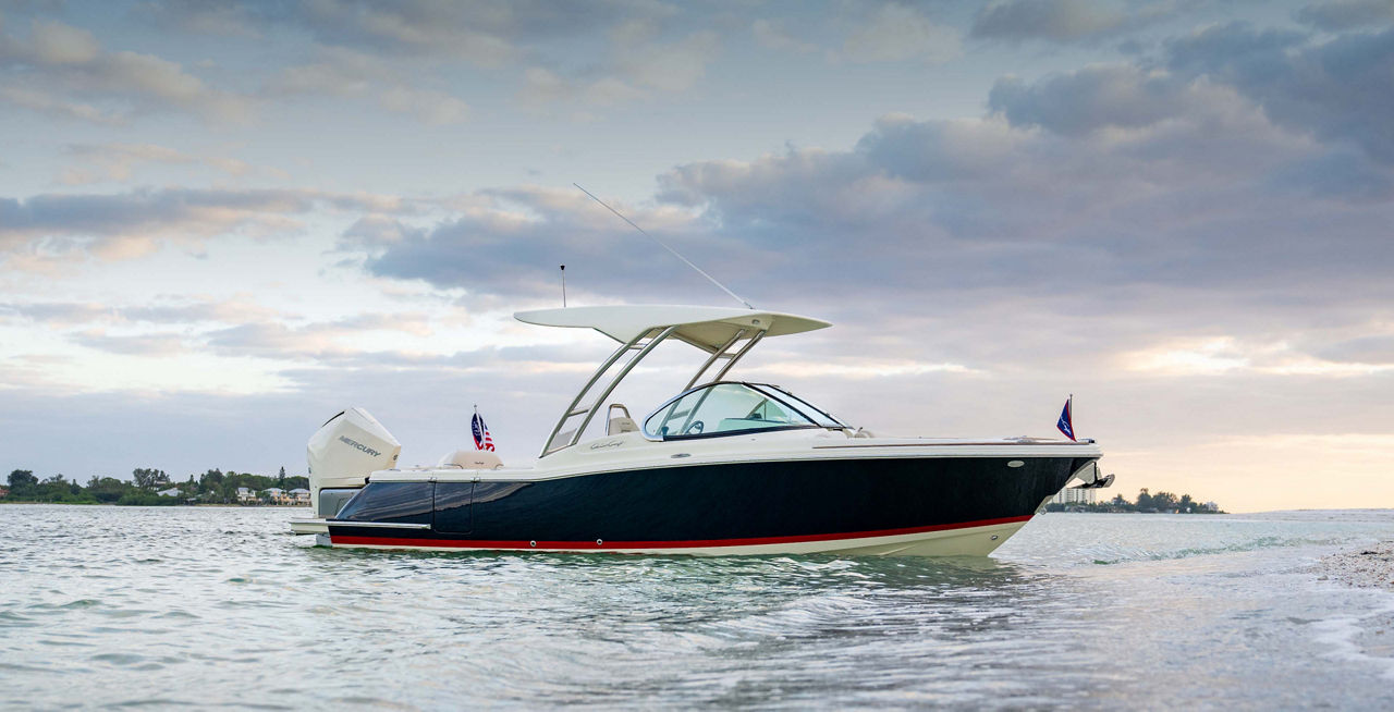 Calypso 24 boat view on the water