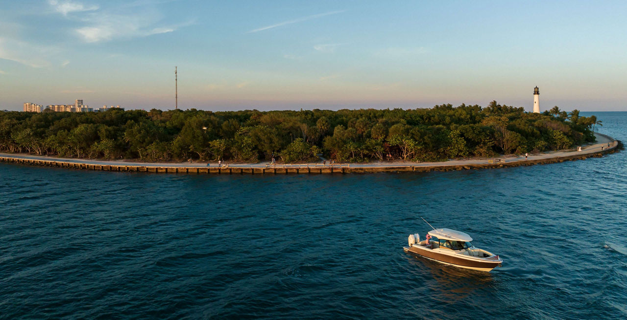 calypso 32 boat view on the water