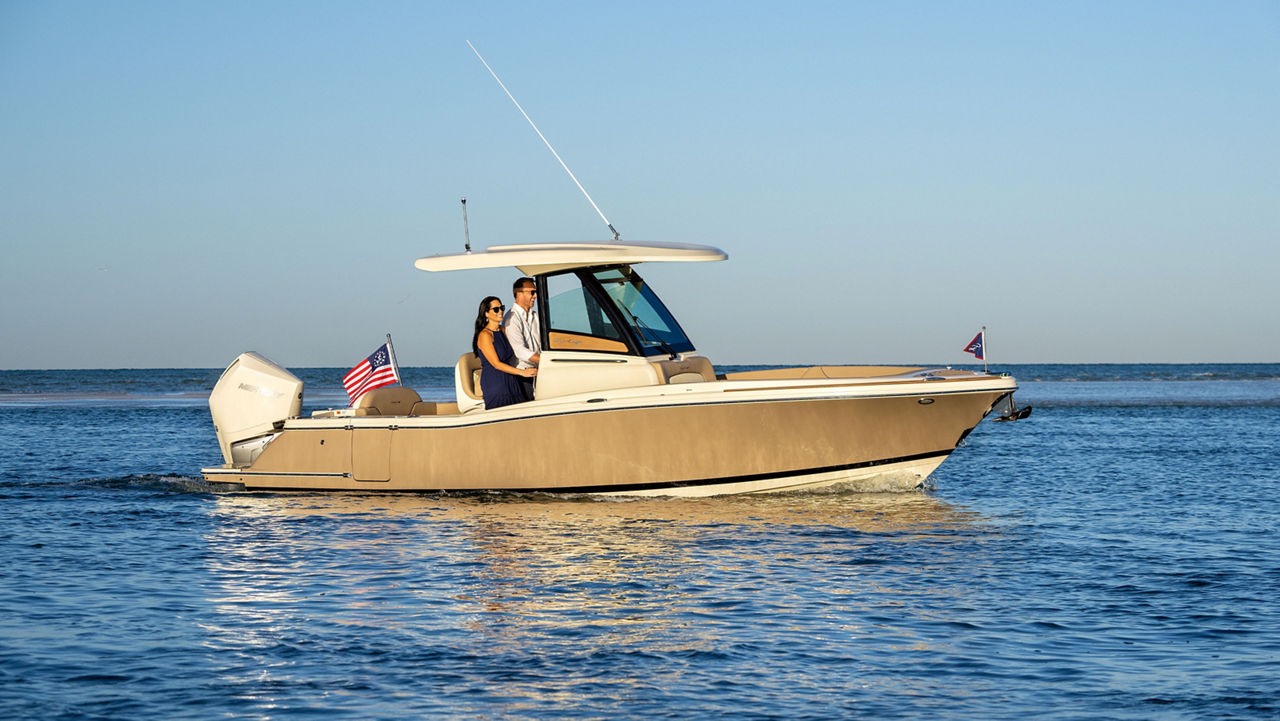 Op top view on chris craft boat on the water