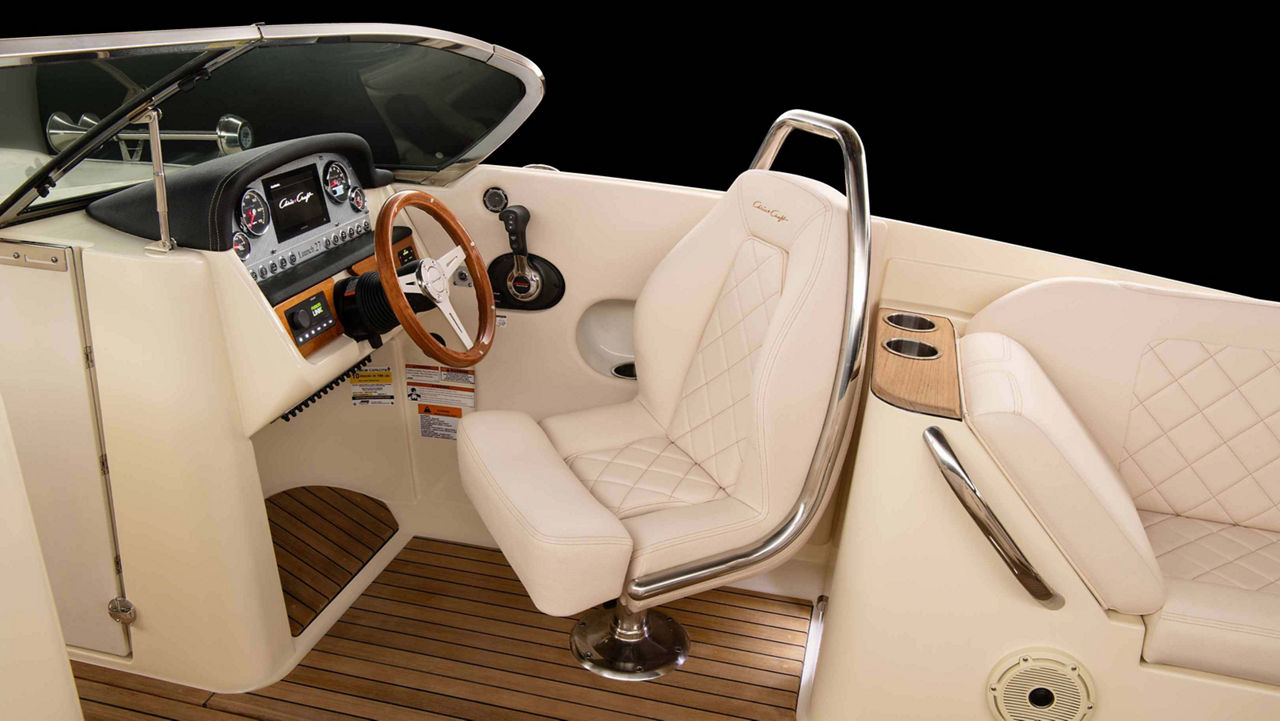 Launch 27 boat interior